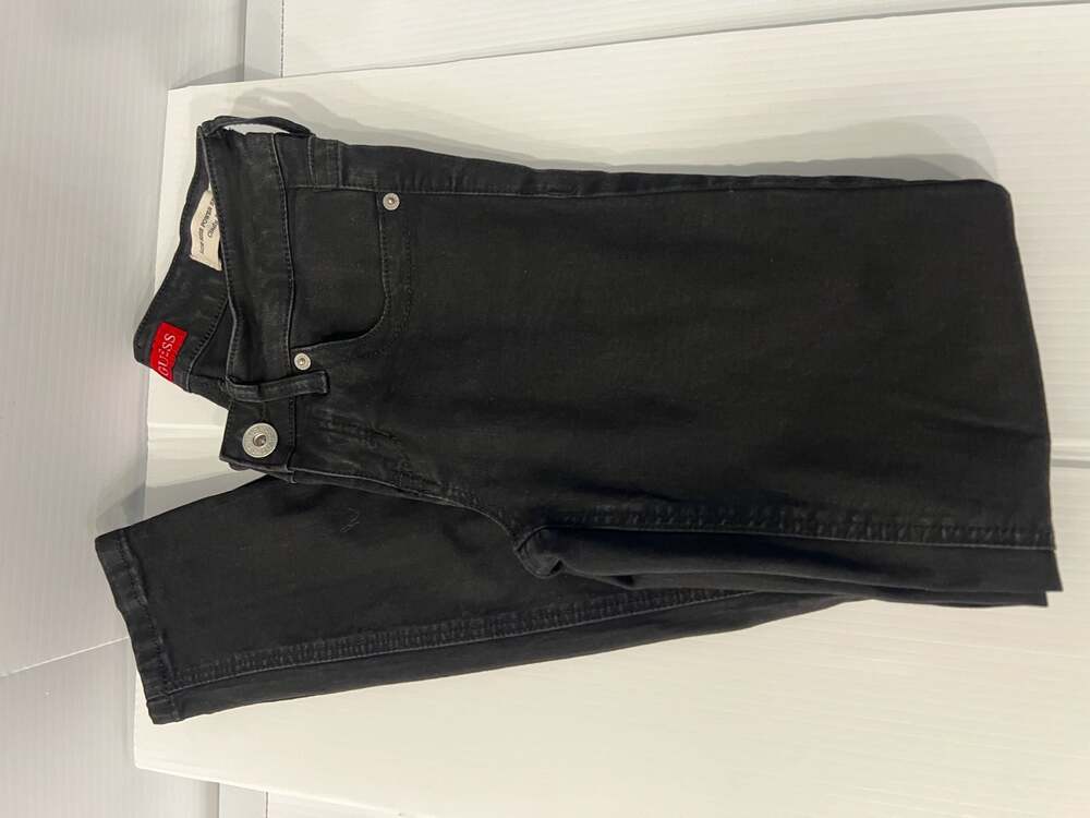 Guess Low Rise Power Skinny Cindy Fit Black Jeans